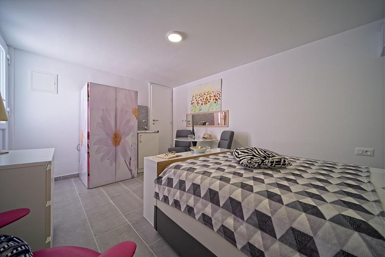 Apartments Lux Μακάρσκα Εξωτερικό φωτογραφία